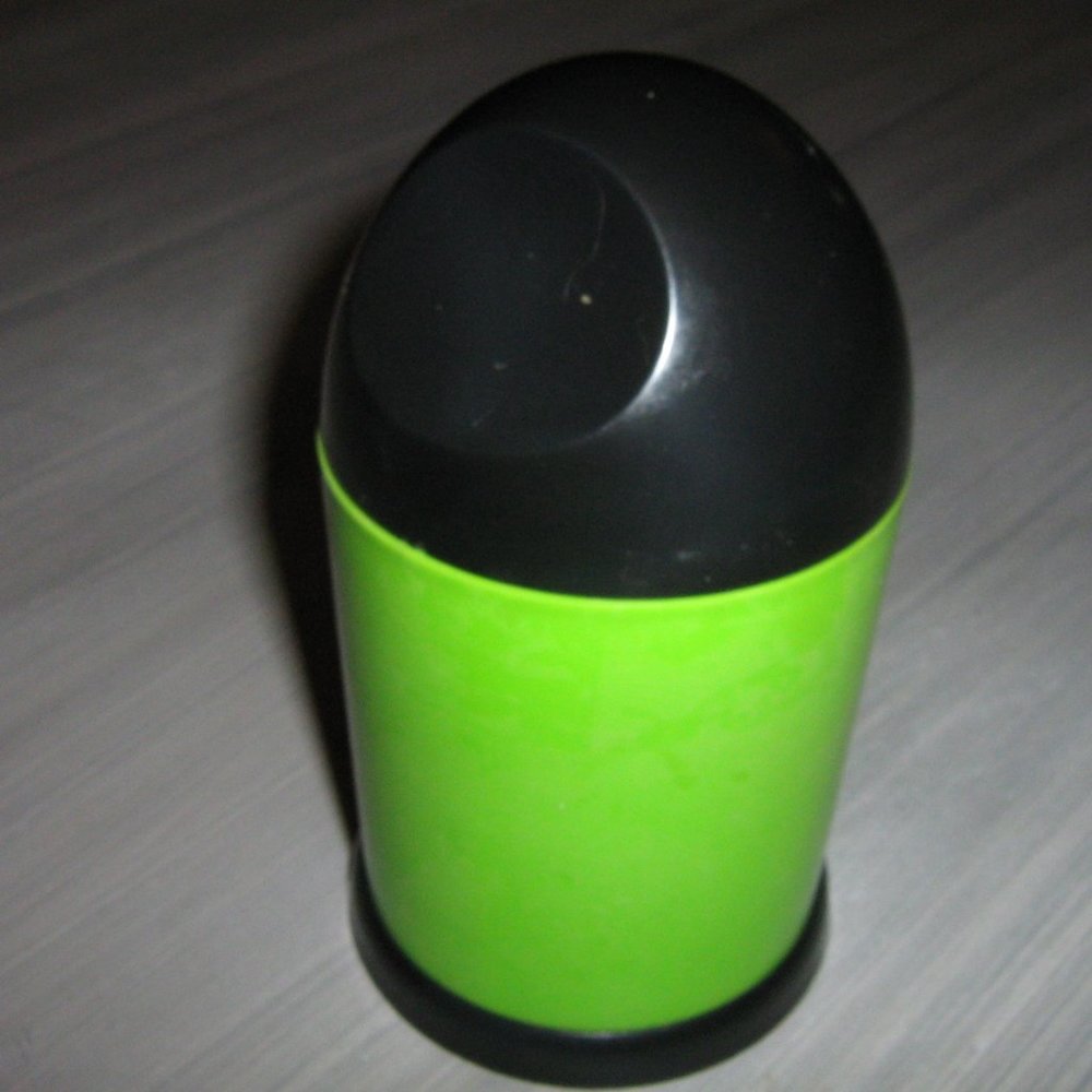 Food Grater Green Color $5.00 ADD ON ITEM